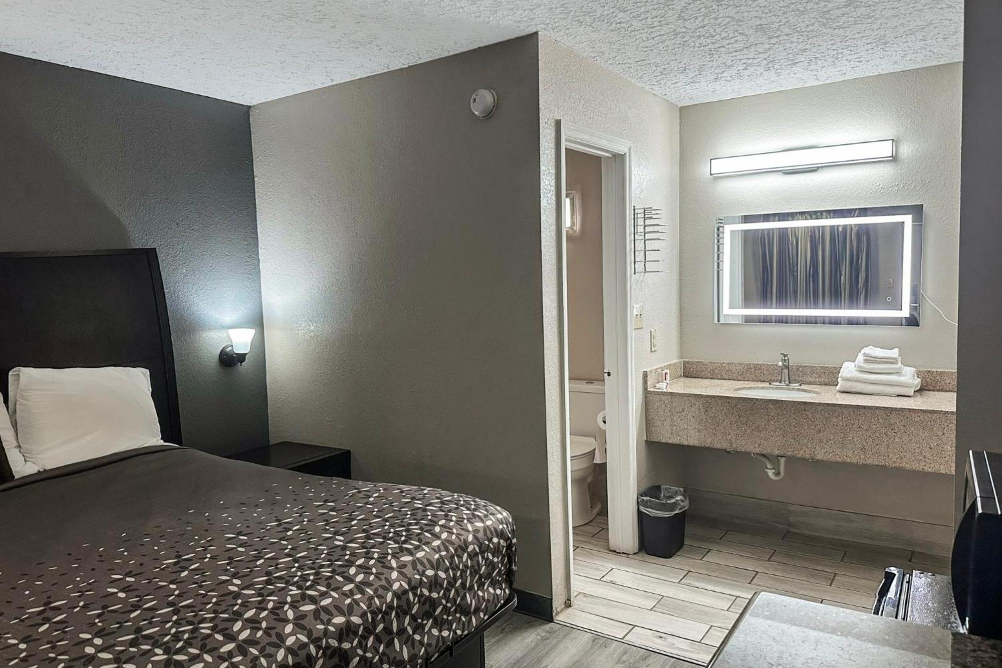 Regal Inn Guntersville By Oyo Hwy 431 Extérieur photo